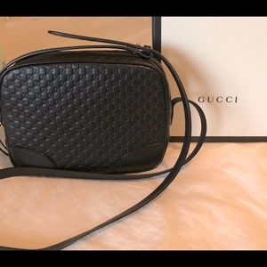 Meet your Posher, Luis